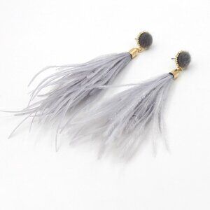 Feather earrings jewelry fashion long gray gold tone elegant beautiful brand new